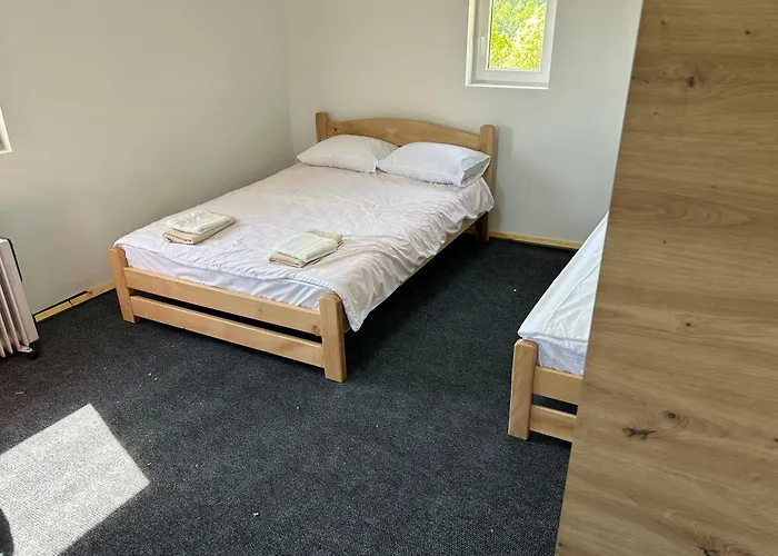 Sumska Kuca Ilija * Bogutovac